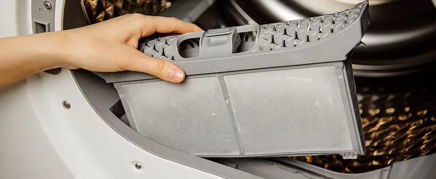Signs Of A Clogged Dryer Lint Trap in San Marcos, California